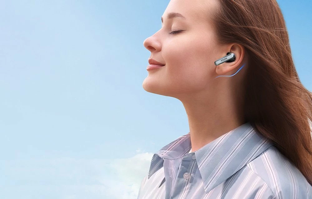 Kufje EarFun Air2 (TW210B) TWS Bluetooth 5.3, LDAC/Hi-Res, IPX7, zezë, set me kuti karikimi