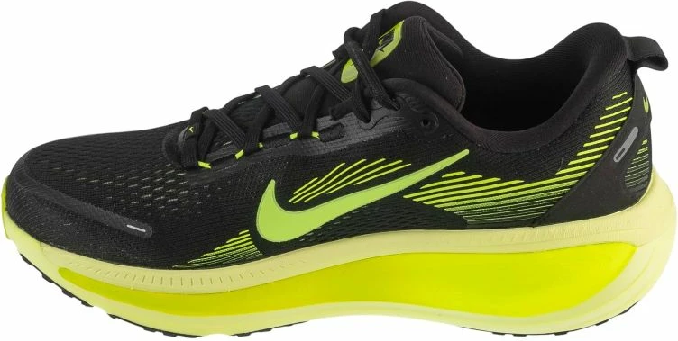 Atlete Nike Vomero 18 HM6804-008, të zeza [Madhësia: 39]