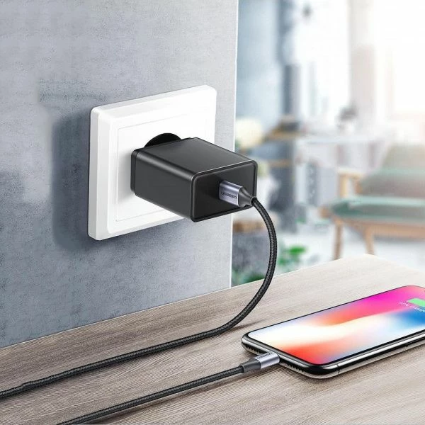 Kabëll Ugreen 107697 USB-C në Lightning MFi 1 m 3A/36W, Argjendtë