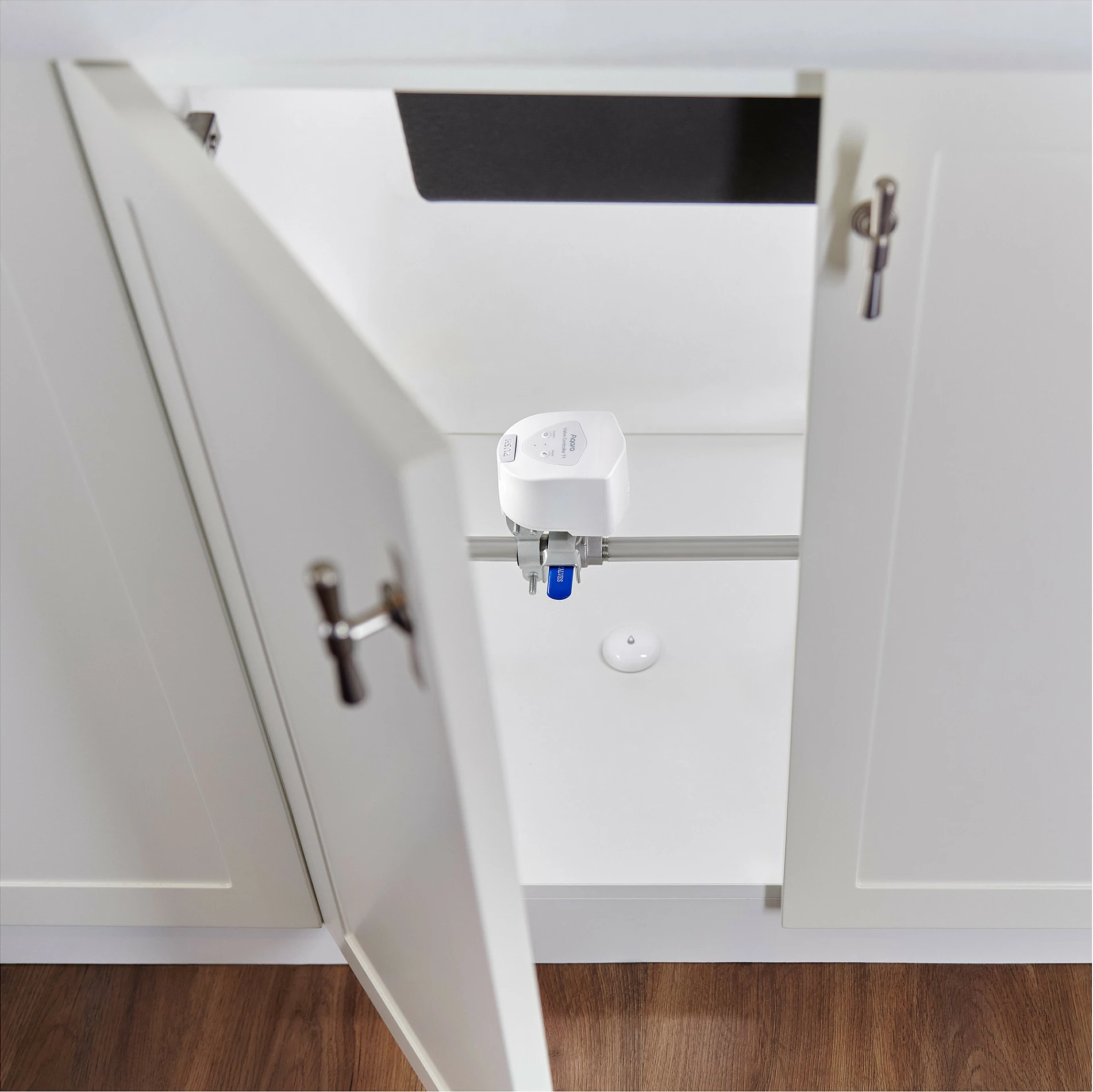 Kontrollues valvule Aqara Valve Controller T1, Zigbee, për valvula uji/gazi, i bardhë
