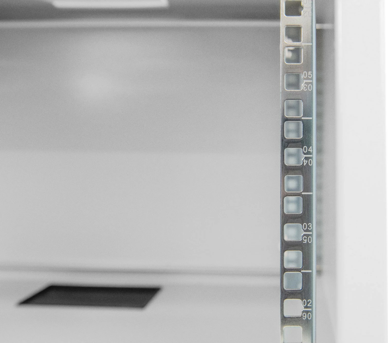 Kasë rrjeti Digitus SOHO 7U, 540x400mm, montim në mur, xham, gri