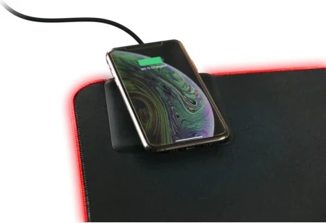 Mauspad Deltaco Gaming RGB me wireless charger, i zi