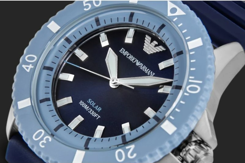 Orë dore për meshkuj Emporio Armani World Explorer Solar AR11785, blu e argjendtë, me kuti