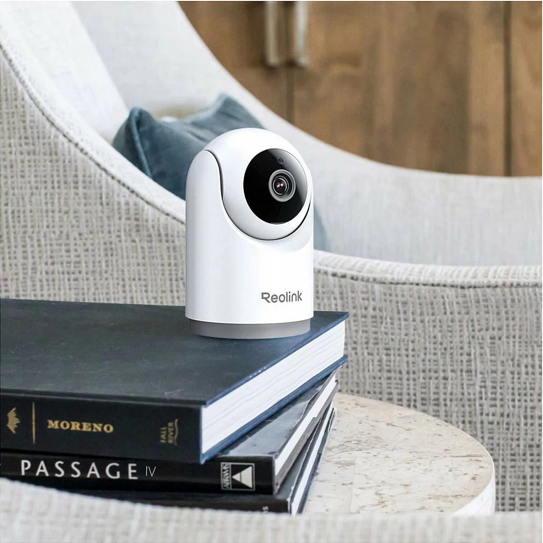 Kamerë sigurie IP Reolink E Series E321, Wi-Fi, Pan/Tilt, Auto-Tracking, Audio 2-drejtimëshe, MicroSD, e bardhë