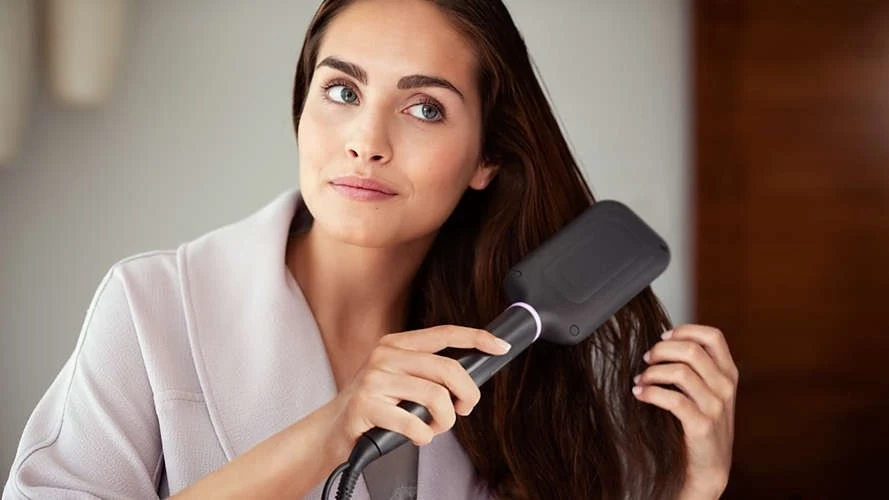 Brushë stiluese Philips BHH880/00, e zezë/e vjollcë