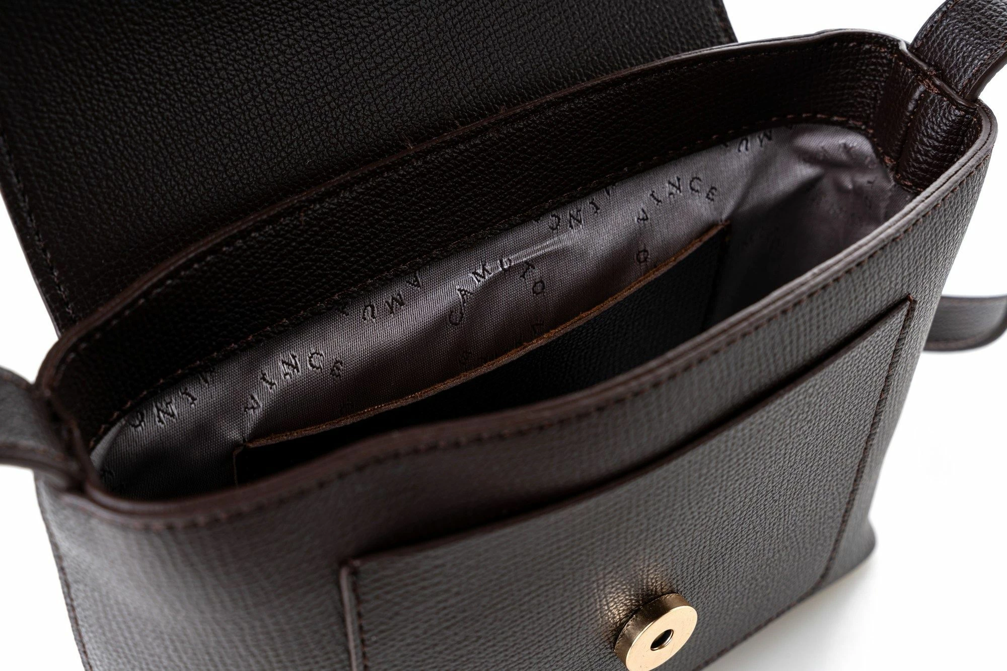 Çantë crossbody Vince Camuto, Matera, kafe me monogram