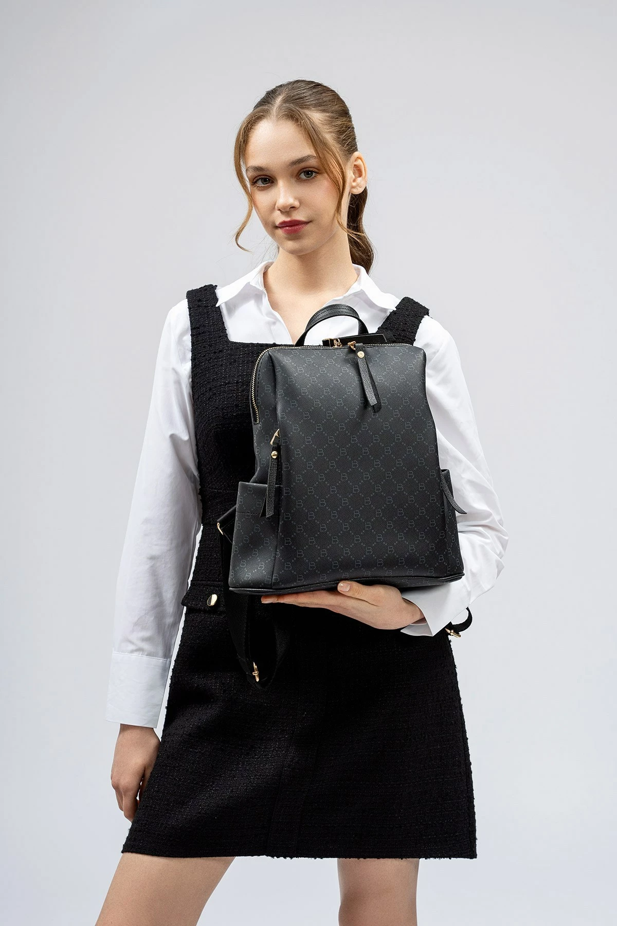 Çantë shpine Lucky Bees, 359 v2, e zezë, gri