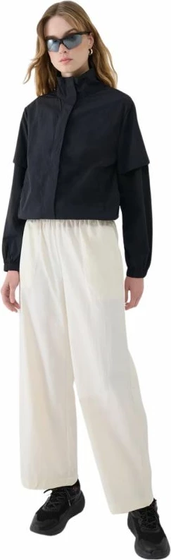 Jakne për femra 4F, e zezë [Madhësia: L]