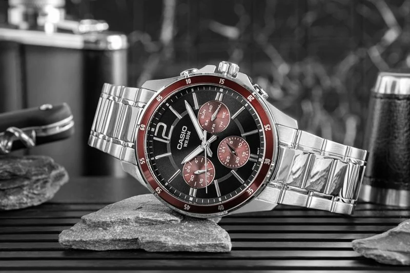 Orë dore për meshkuj CASIO, argjend