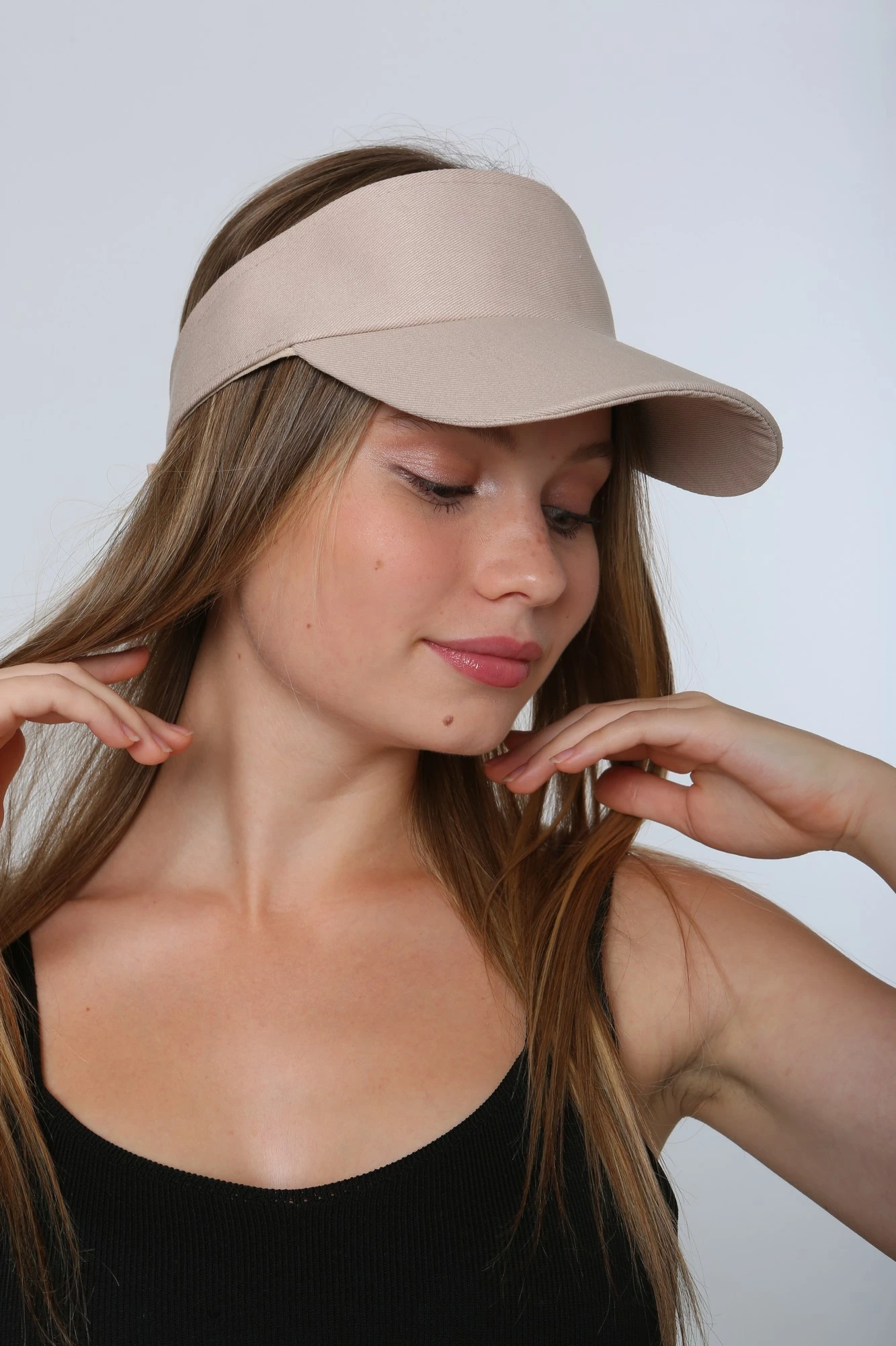 Kapelë për gra Jumeon, Spk13, bezhë