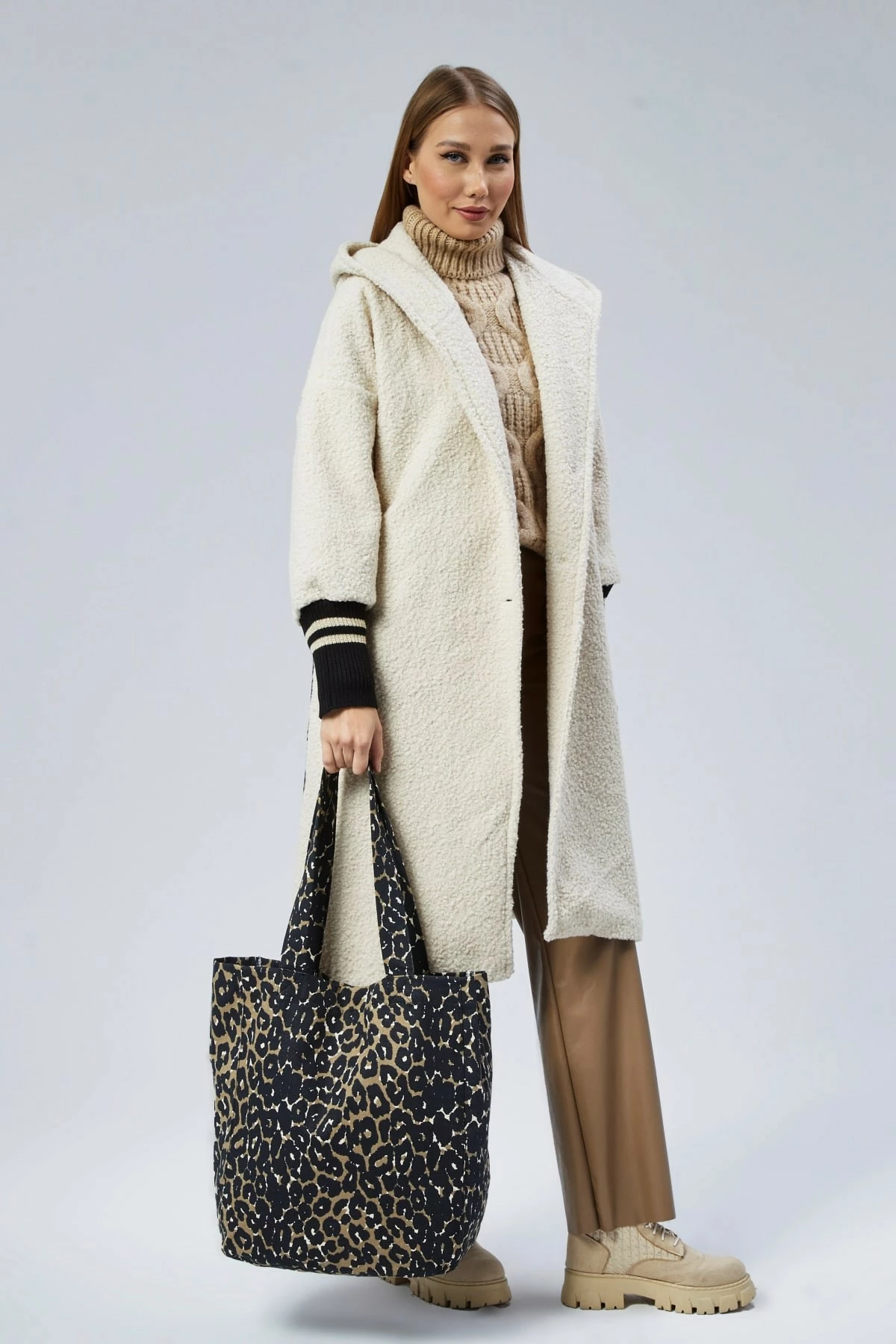 Çantë tote Zoozie Bags, 2267, krem me leopard