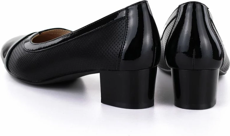 Këpucë femra Vinceza 58631, të zeza