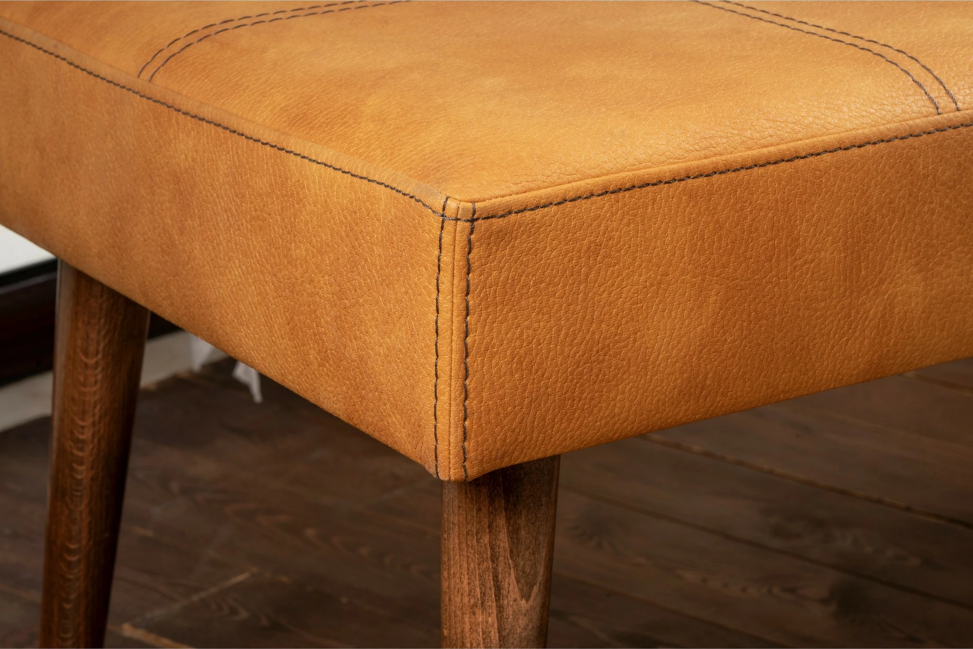 Puf Atelier del Sofa, ngjyrë mustard, Urga