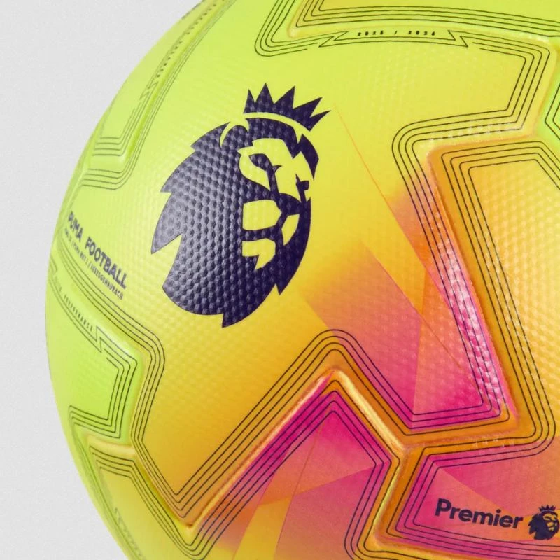 Top futbolli Puma për të gjithë, Orbita Ultimate PL Lights