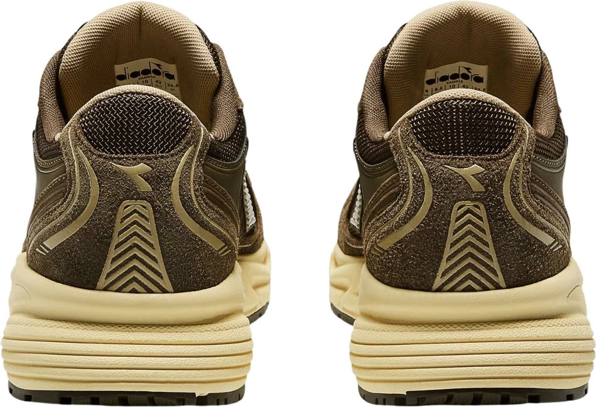 Atlete për meshkuj Diadora Mythos Star 501.181.239, kafe [Madhësia: 45]