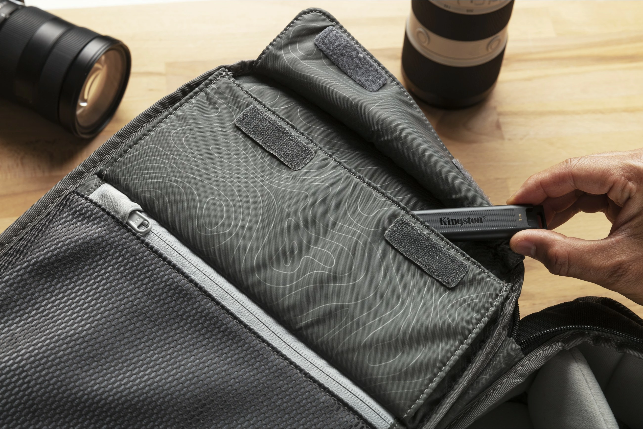 USB Kingston DataTraveler Max 1TB, USB Type-C, 3.2 Gen 2, 1000 MB/s, E zezë