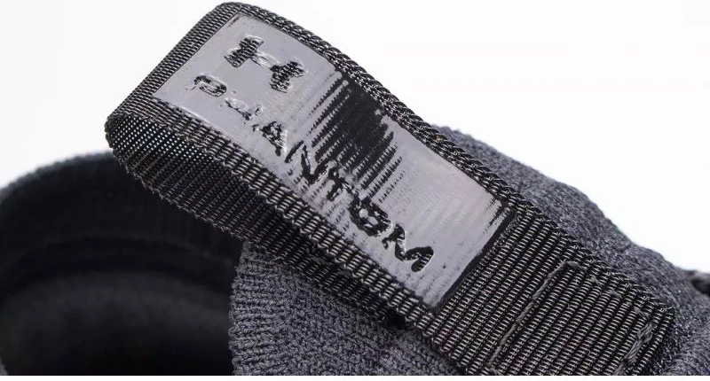 Atlete për femra Under Armour, të zeza [Madhësia: 36]