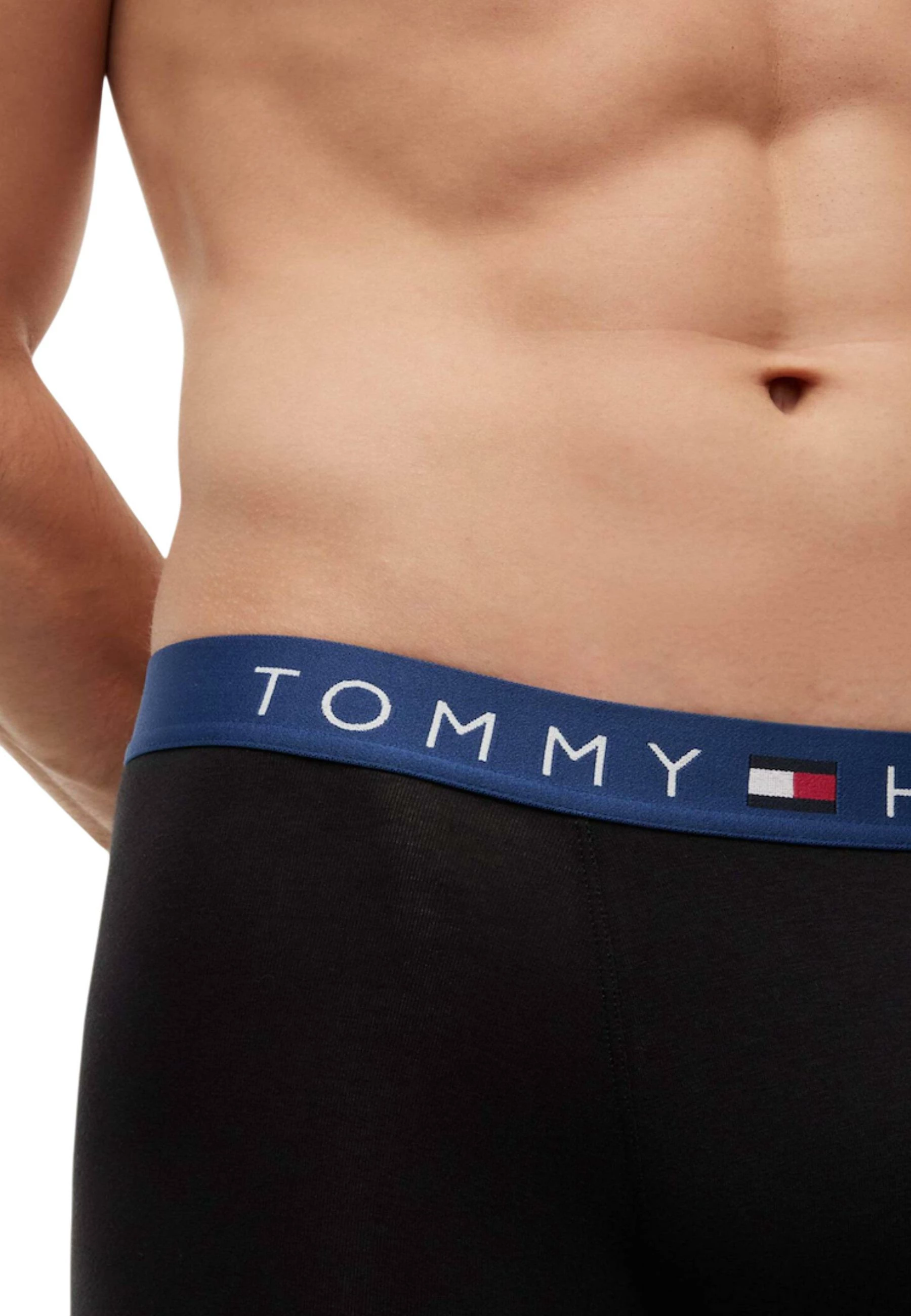 Të brendshme për meshkuj Tommy Hilfiger 3P Trunk WB UM0UM03908, kuqe/zeza [Madhësia: XXL]