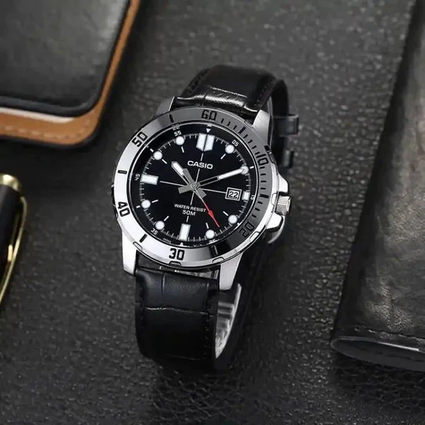 Orë dore Casio MTP-VD01L-1EV, e argjendtë/zezë