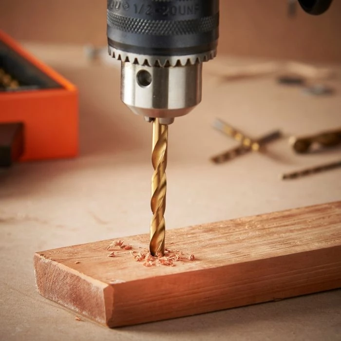 Set majash për shpim VONHAUS 15/257 99 copë 1.5–10 mm, portokalli