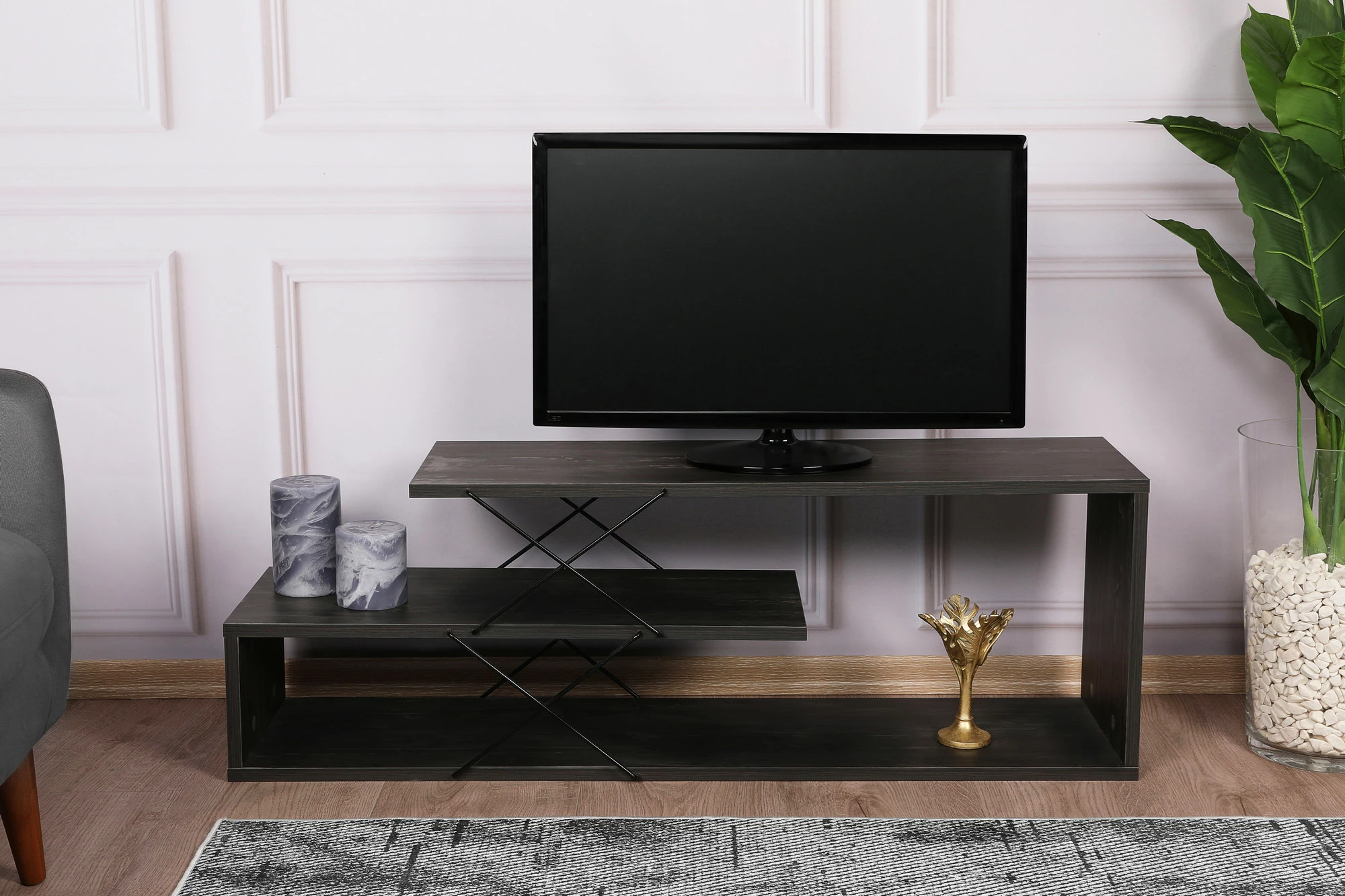 Komodë TV Hanah Home, dizajn Zigzag, ngjyrë kafe e errët
