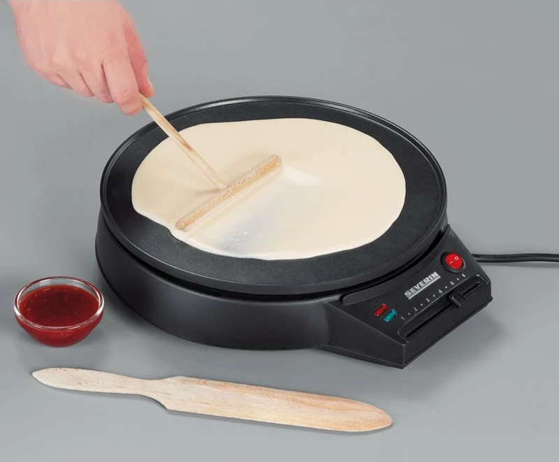 Makineri për krep, Severin CM 2198, 30 cm 1000W, kontroll temperature, e zezë, me spatulë dhe përhapës