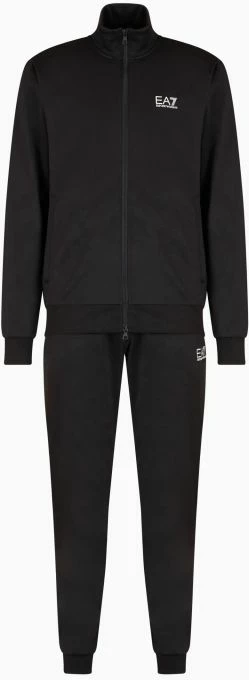 Trenerka Yakimasport, e zezë