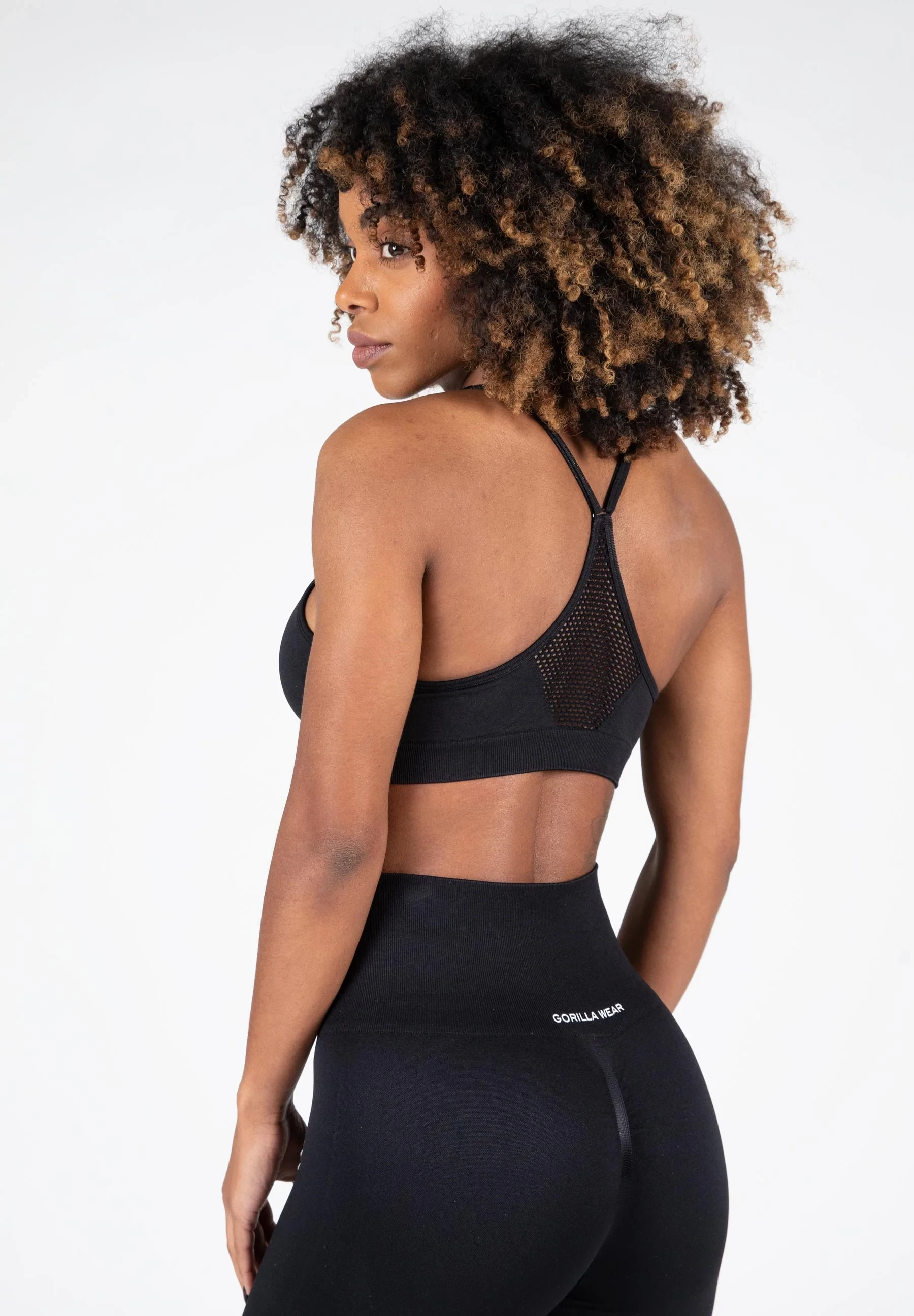 Quincy Seamless Sports Bra - Black [Madhësia: M/L]