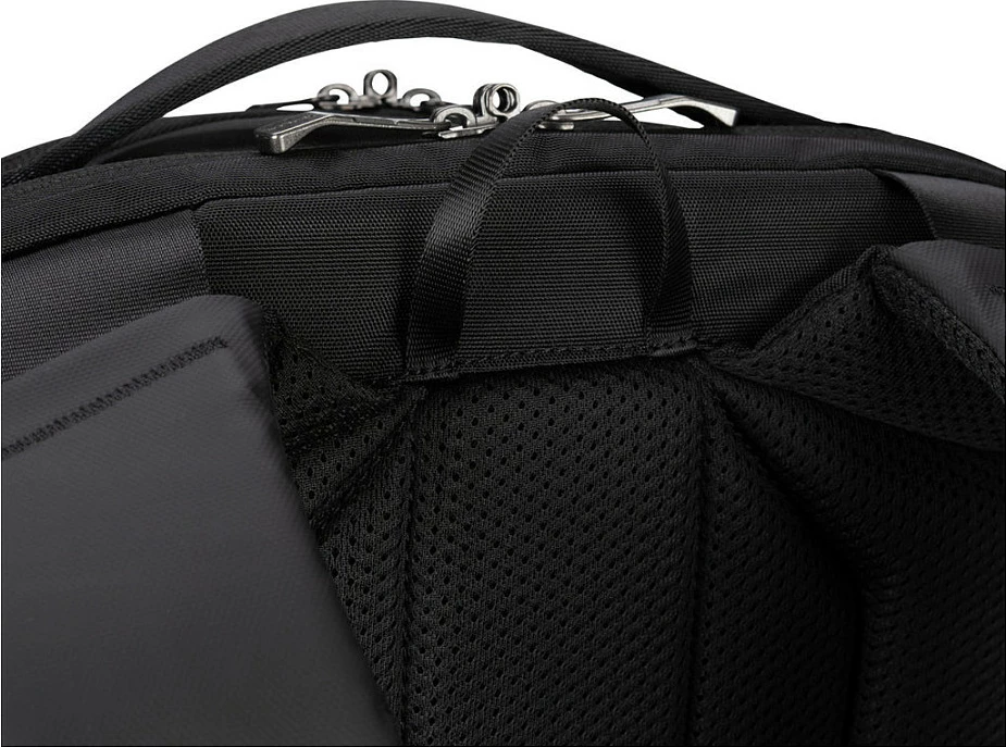 Çantë shpine për laptop Targus Pro-Tek R 16", 26 L, e zezë