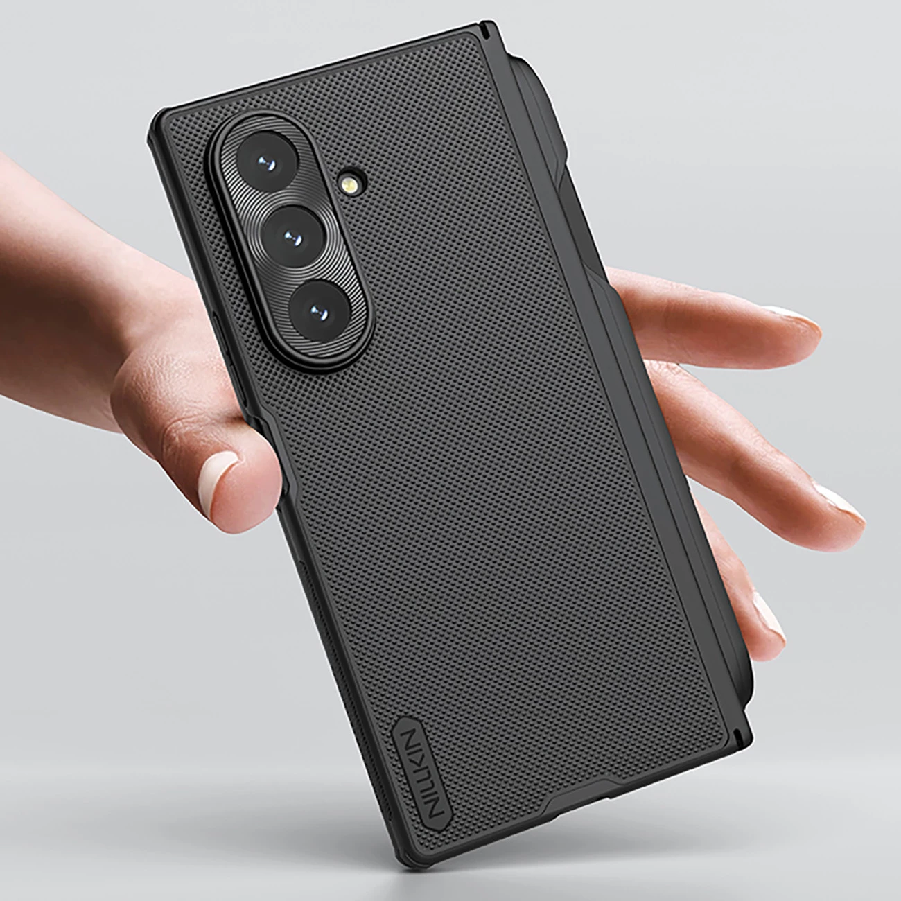 Mbështjellës Nillkin Super Frosted Shield Fold Magnetic për Samsung Galaxy Z Fold 7, kompatibil me MagSafe, ngjyrë e zezë
