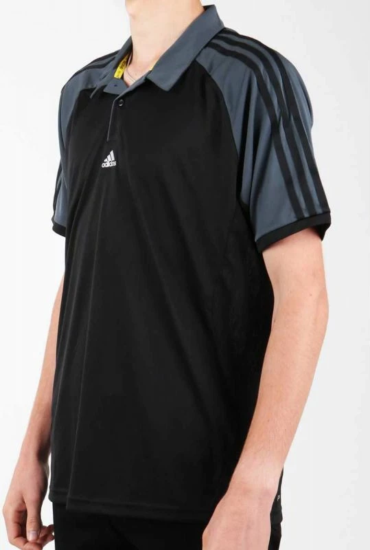 Maicë polo adidas, e zezë