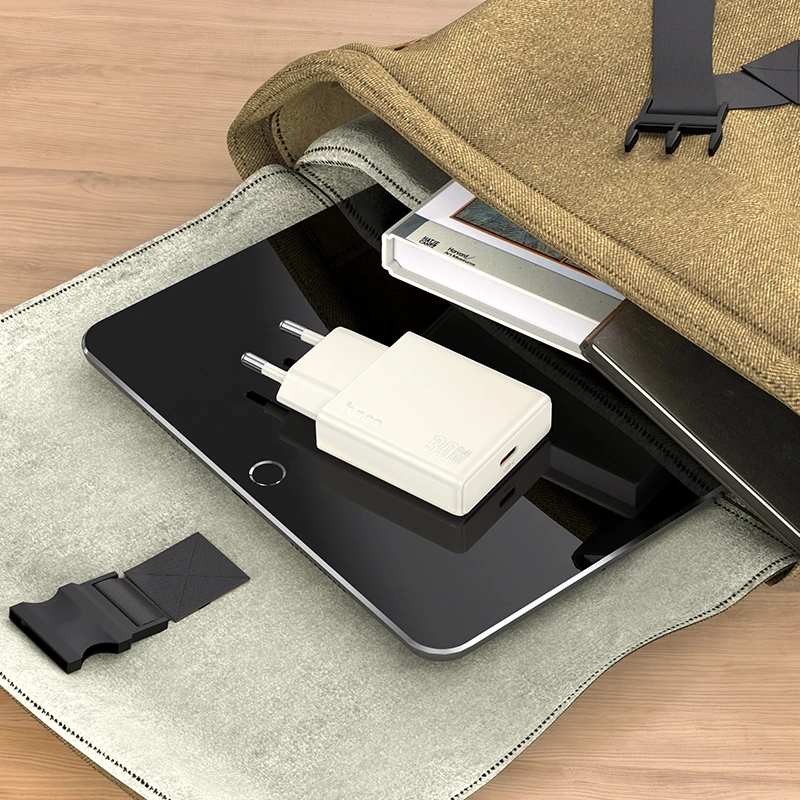 Adapter karikues USB-C HOCO N44 Biscuit PD 30W (EU plug), e bardhë, 1 copë