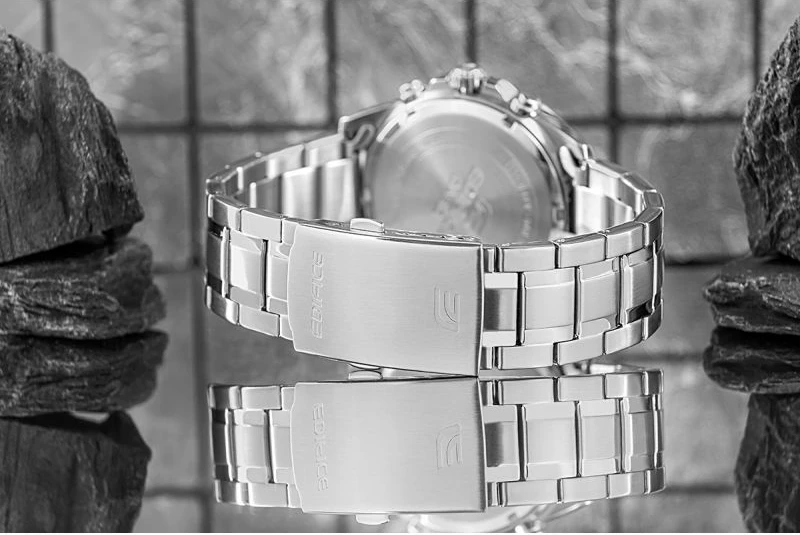 Orë dore për meshkuj Casio, e zezë