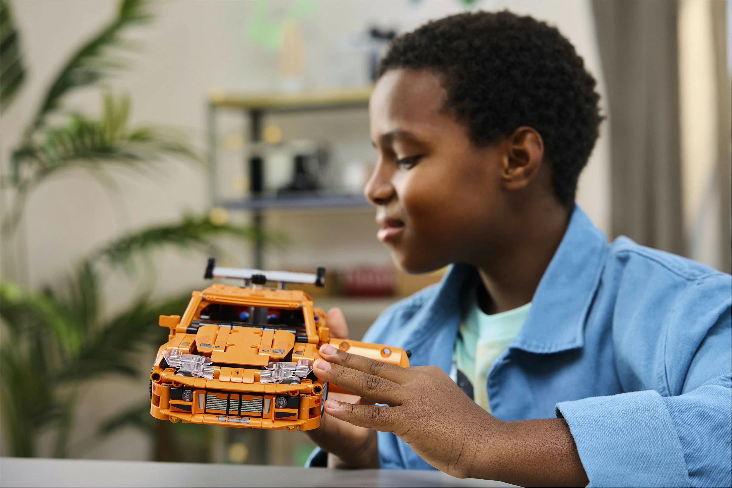 Set ndërtimi LEGO Fast and Furious Toyota Supra MK4, 810 pjesë, plastikë, shumëngjyrësh