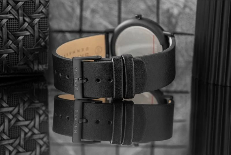 Orë dore për meshkuj Skagen, e zezë