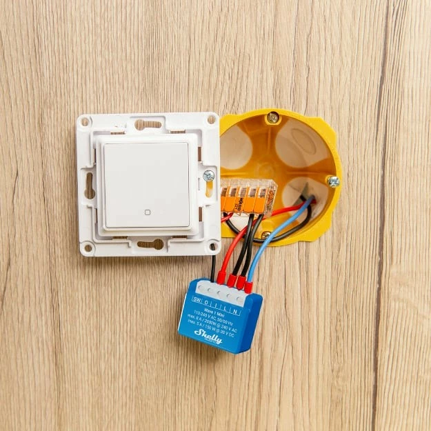 Smart switch Shelly Qubino Wave 1 Mini, Wireless, 25 dBmW, 868.4 MHz, Plastikë, Mat