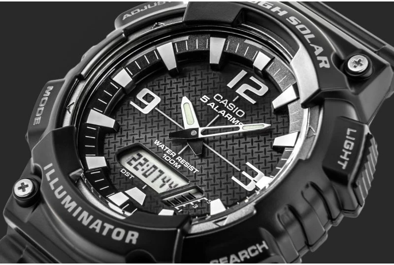 Orë dore për meshkuj Casio AQ-S810W-1AVEF, e zezë, me kuti