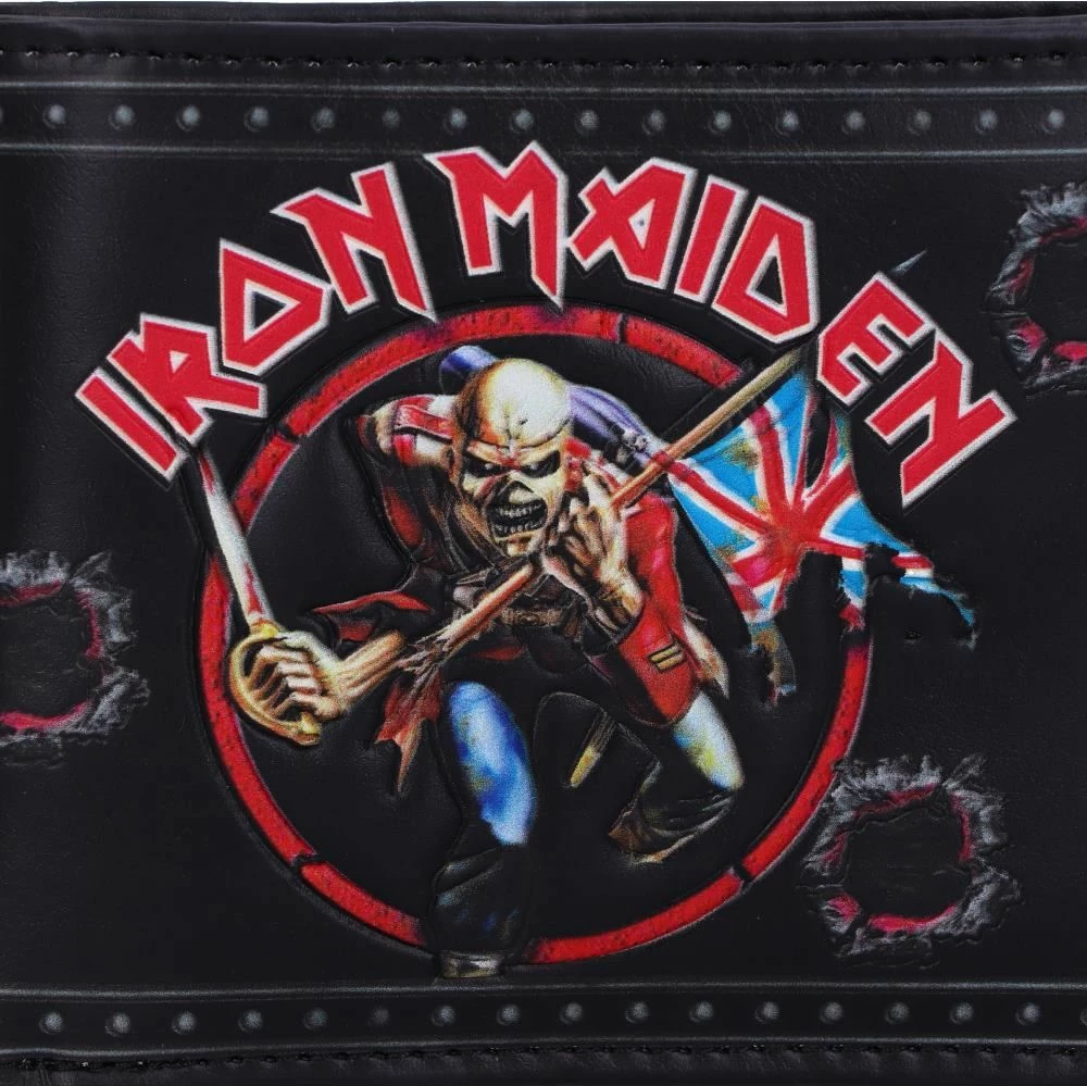 Portofol NEMESIS NOW Iron Maiden, PU, 11 cm, me zinxhir, i zi/kuq