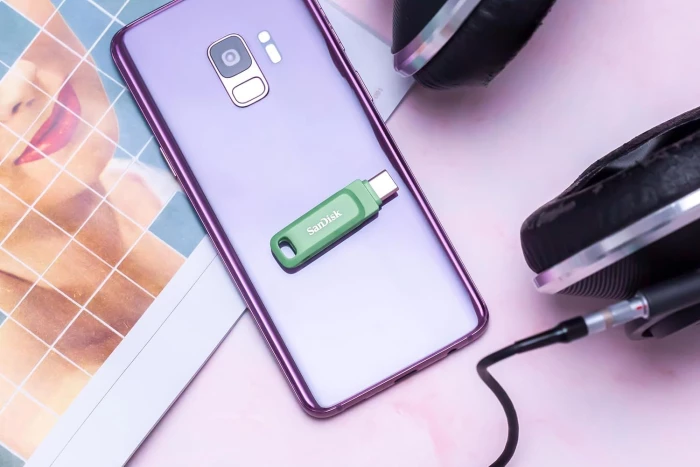 USB memorje SanDisk Ultra Dual Drive Go SDDDC3-128G-G46AG 128GB USB-C/USB-A USB 3.2 Gen 1, e gjelbër (1 copë)