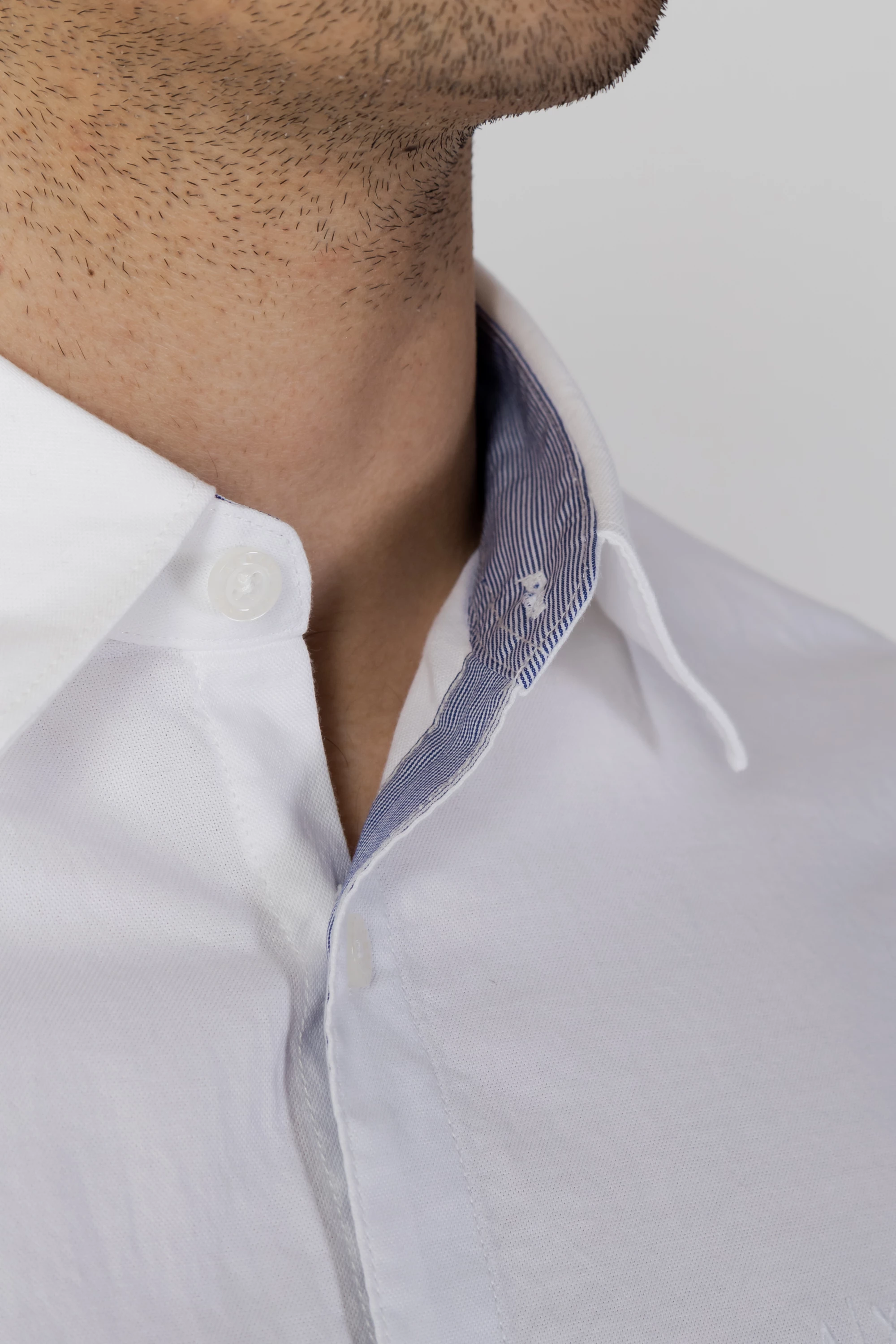 Këmishë për meshkuj Armani Exchange 8NZCGB Z8ANZ, e bardhë [Madhësia: M]