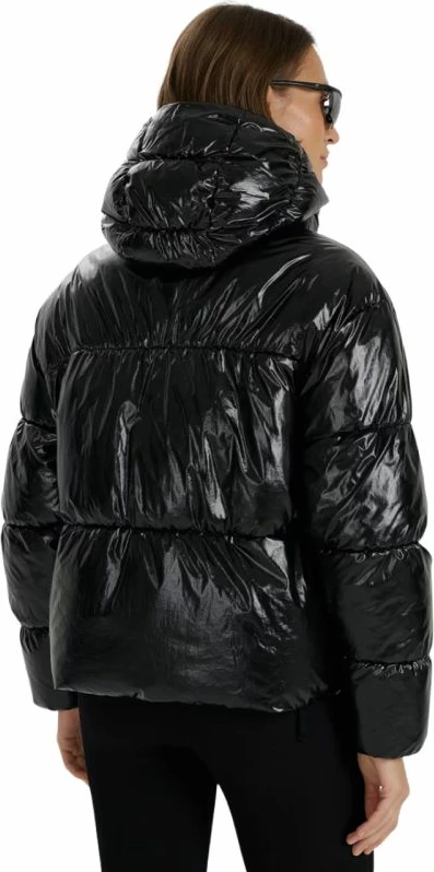 Jakne për femra 4f, e zezë