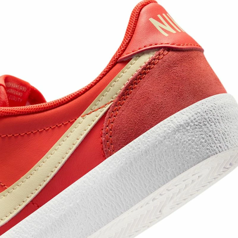 Atlete Nike, të bardha [Madhësia: 37.5]