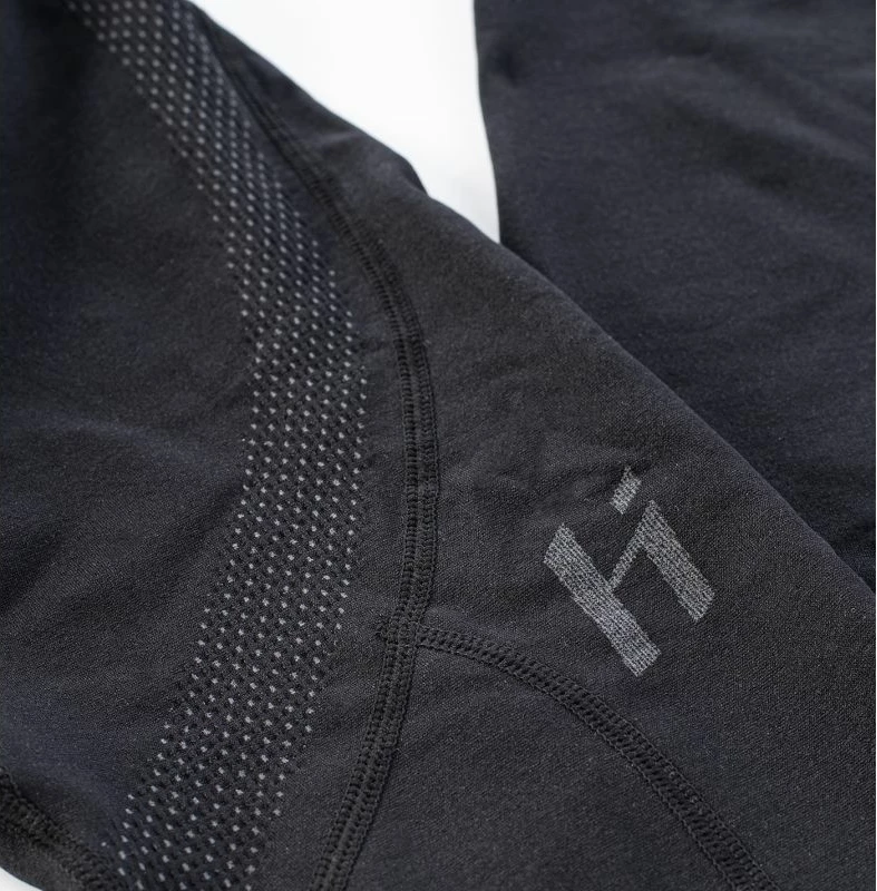 Të brendshme termike për meshkuj Huari