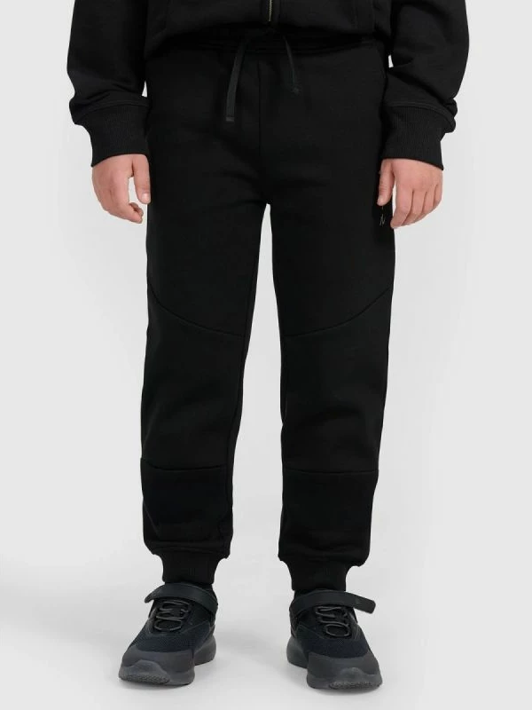 Pantallona sportive për djem 4F, të zeza