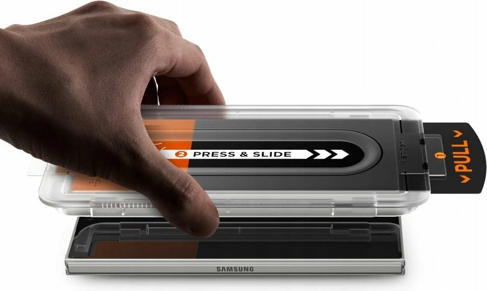 Xham mbrojtës ekrani Spigen Glas.TR EZ Fit Pro HD për Samsung Galaxy Z Fold 7, transparent, set 2 copë