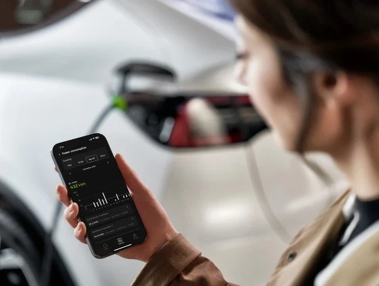 Mbushësi mobil për vetura elektrike Green Cell Habu EVGC01, 11 kW, 7 m, Lloji 2 CEE Wallbox, Ngjyrë e zezë