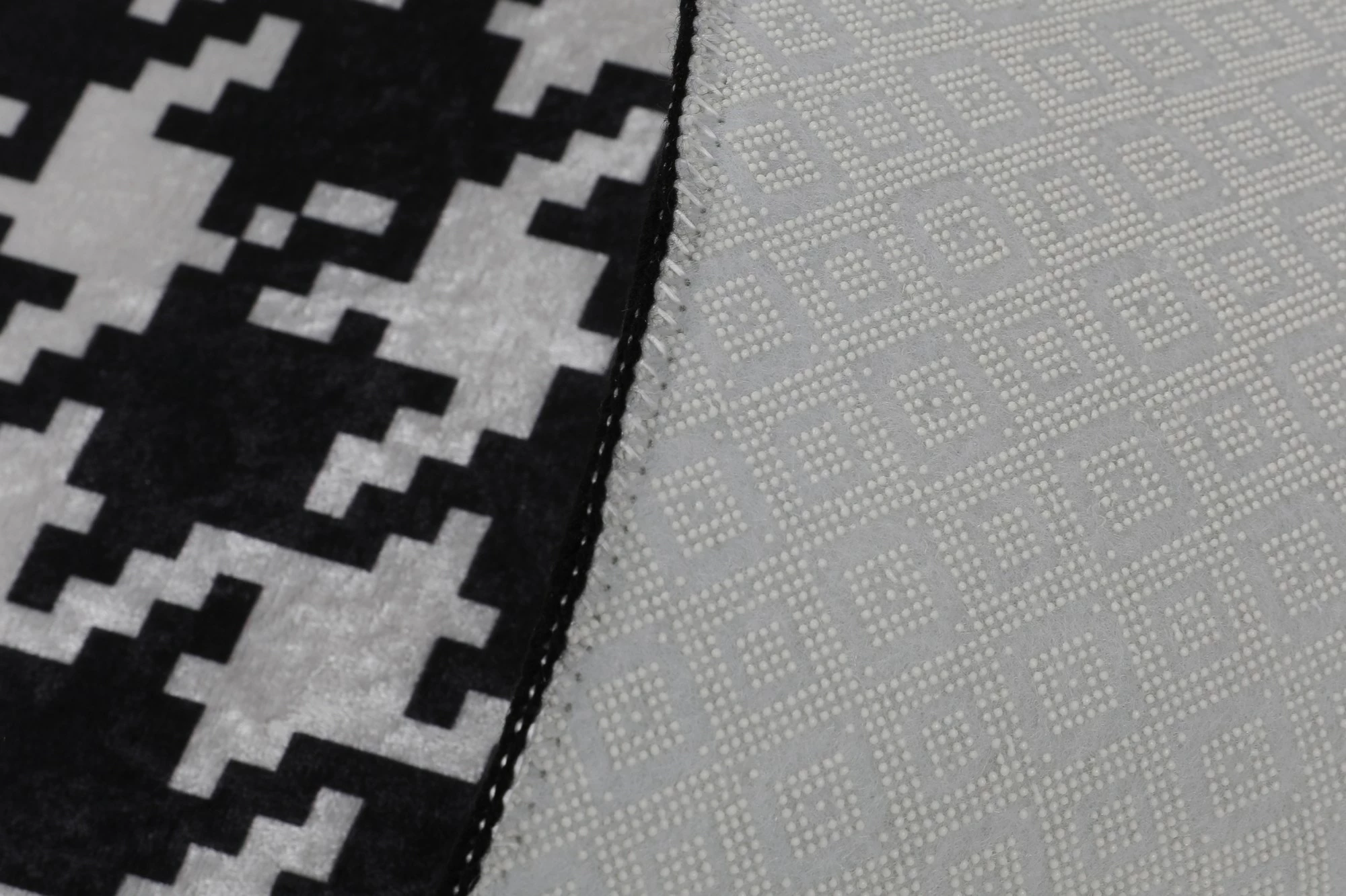 Tapet për banjo Mijölnir, Kazayagi DJT, shumëngjyrësh, 40x60cm