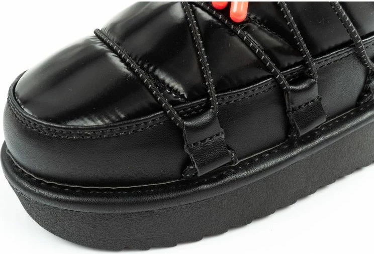 Çizme dimri për femra D.Franklin, të zeza