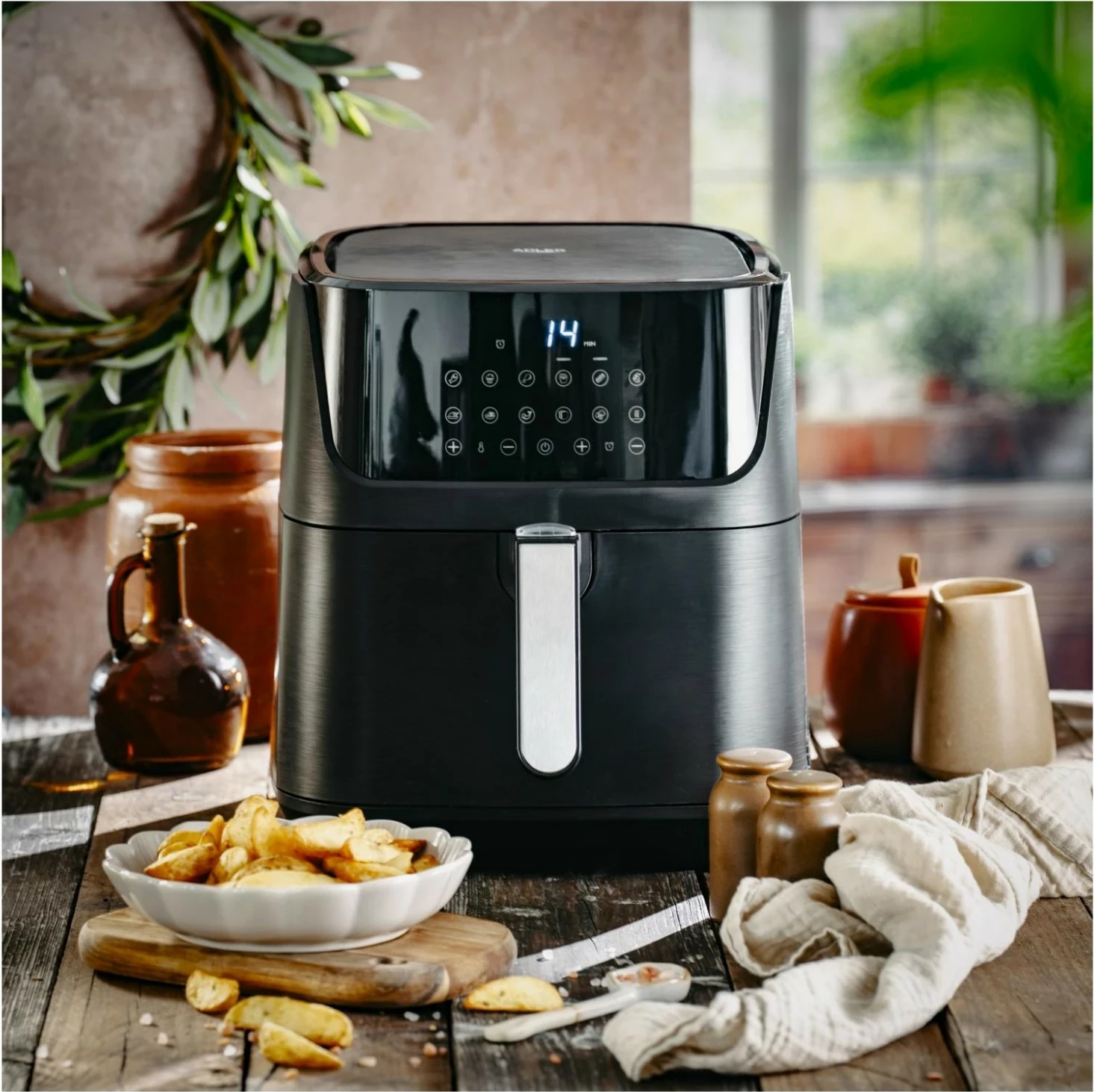 Fryer pa yndyrë Adler AD 6317, 5.5L, e zezë