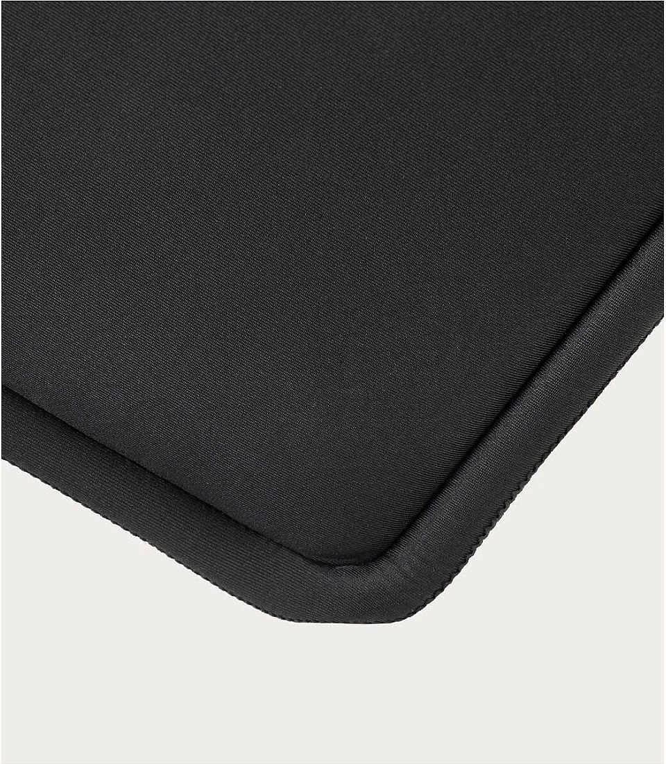 Çantë sleeve TUCANO Intorno, neopren, për 13" (33 cm), e zezë